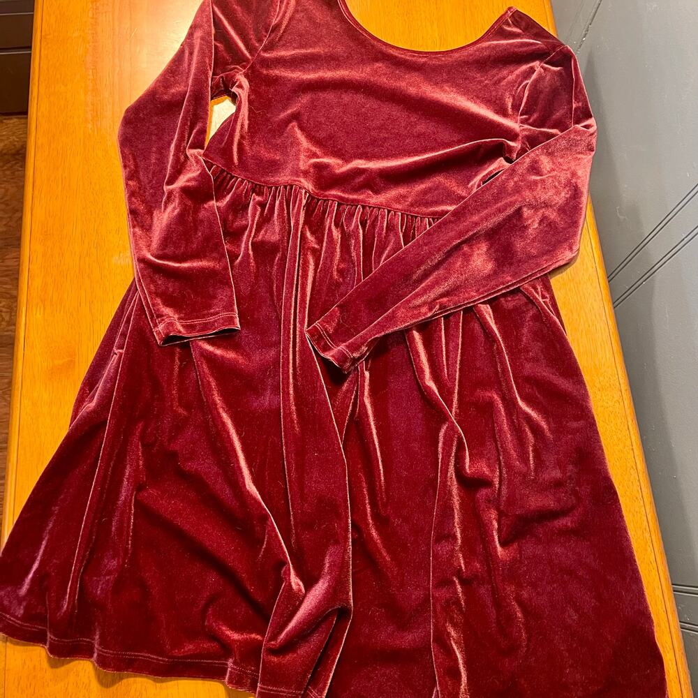 Girls Red Velvet Holiday Skater Dress Long Sleeve Winter XL 14 16 NWOT